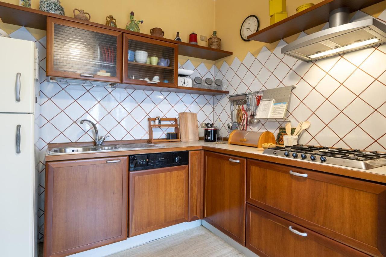 Villa Casa Del Riccio Fronte Mare à Mola di Bari Extérieur photo